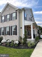 featured image of 17 Peacock Way