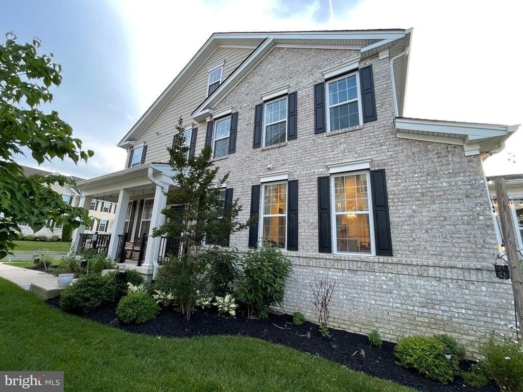 17 Peacock Way - Photo 4 of 44