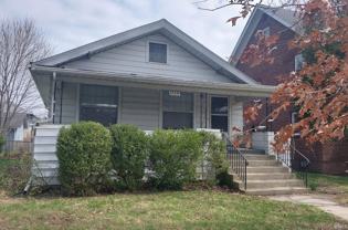 1704 California Ave - Photo 1 of 1