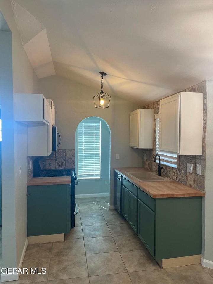 1516 Greg Powers Dr Unit B - Photo 7 of 22