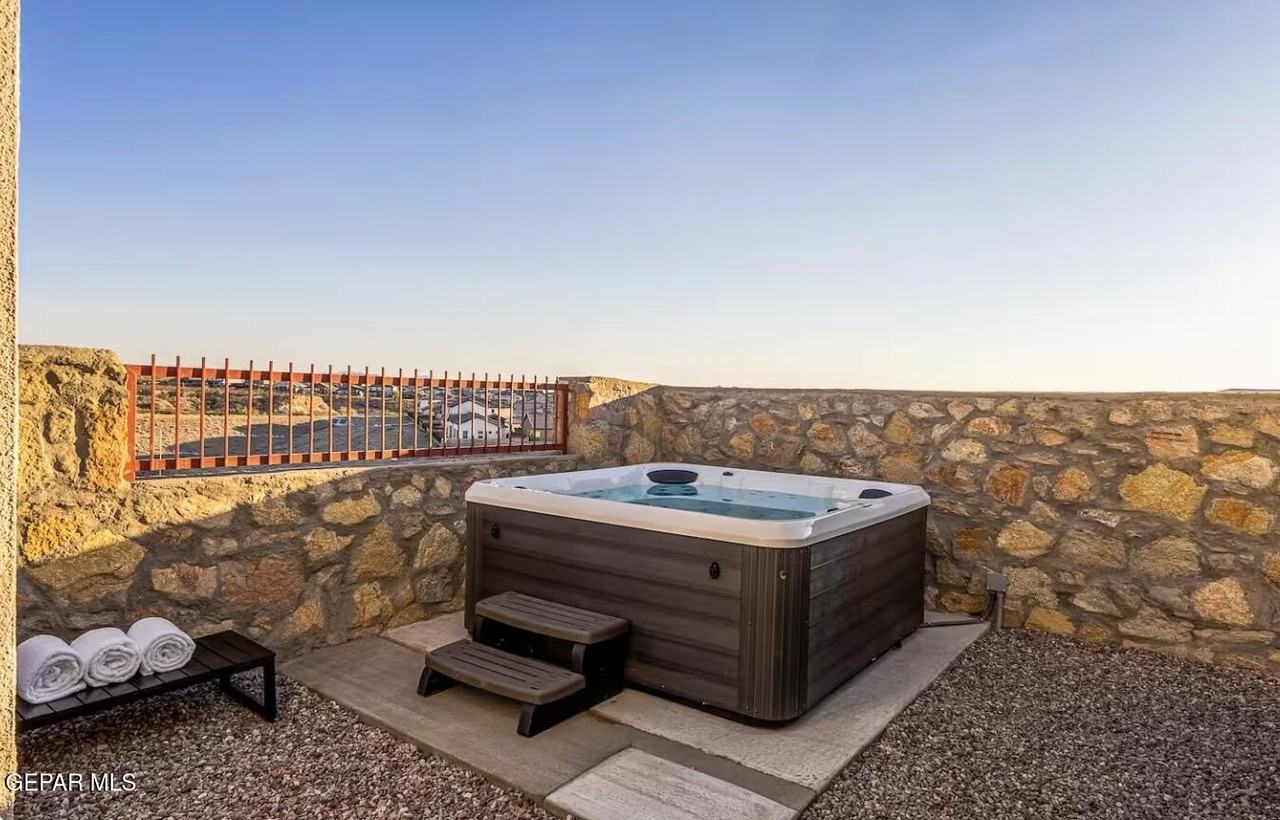 828 Acton St Unit 1 - Photo 2 of 50