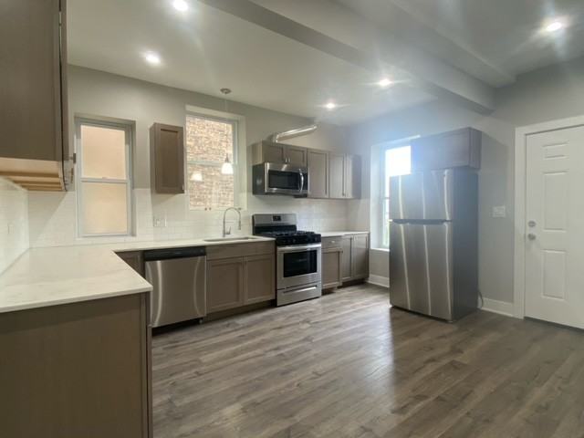 4234 W Crystal St - Photo 2 of 8