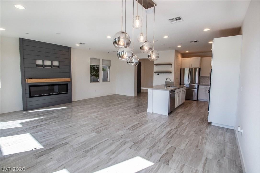 11331 Gravitation Dr - Photo 7 of 50