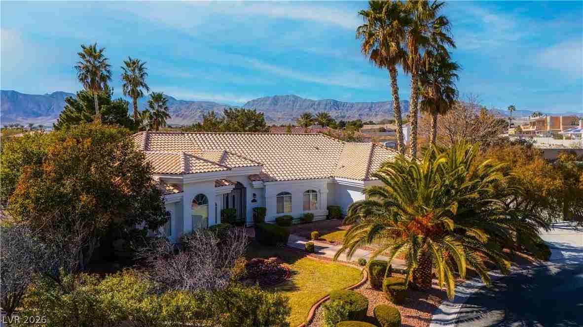 8887 Tierney Ct - Photo 4 of 50