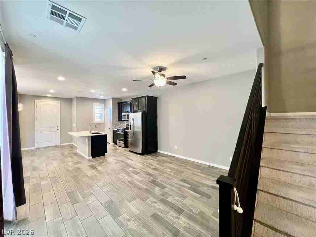 961 E Sunset Rd #961 - Photo 7 of 13