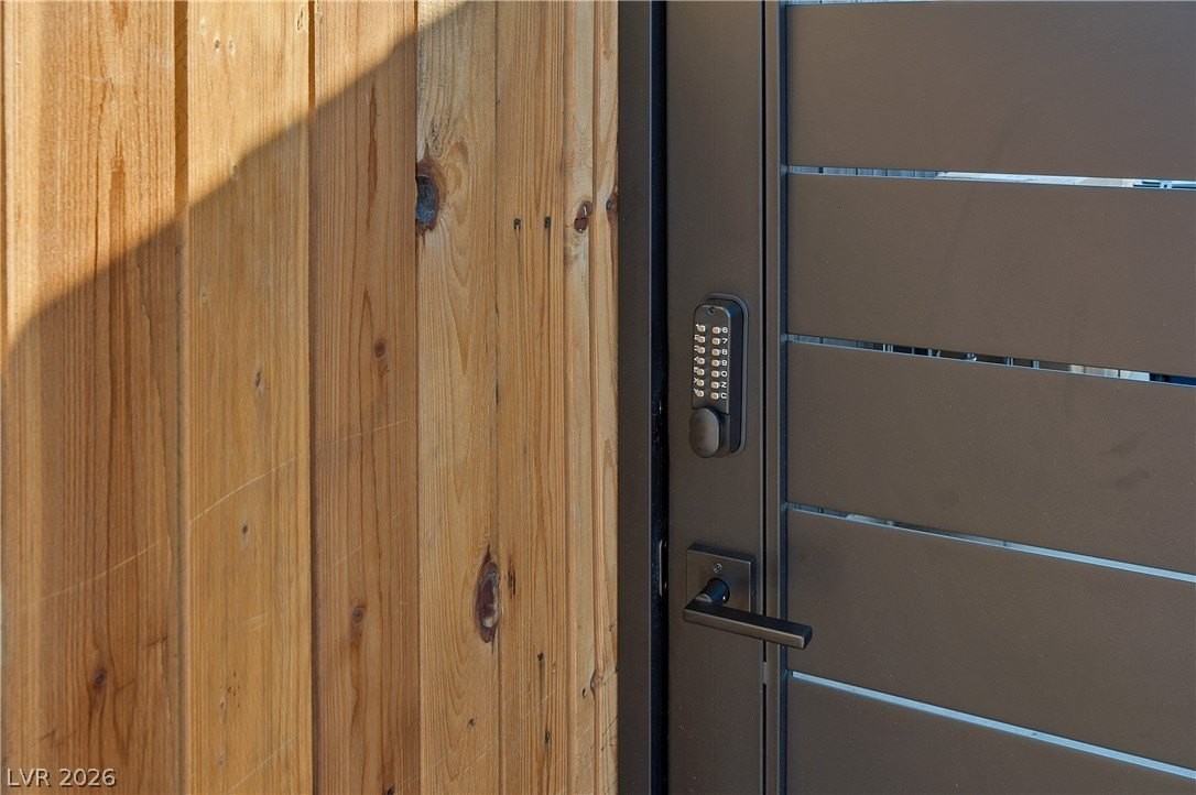 1065A Franklin Ave - Photo 7 of 7