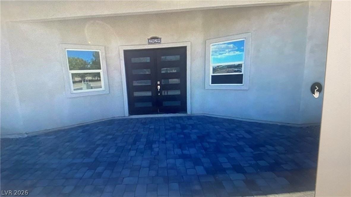 2929 Mount Charleston Dr - Photo 2 of 7