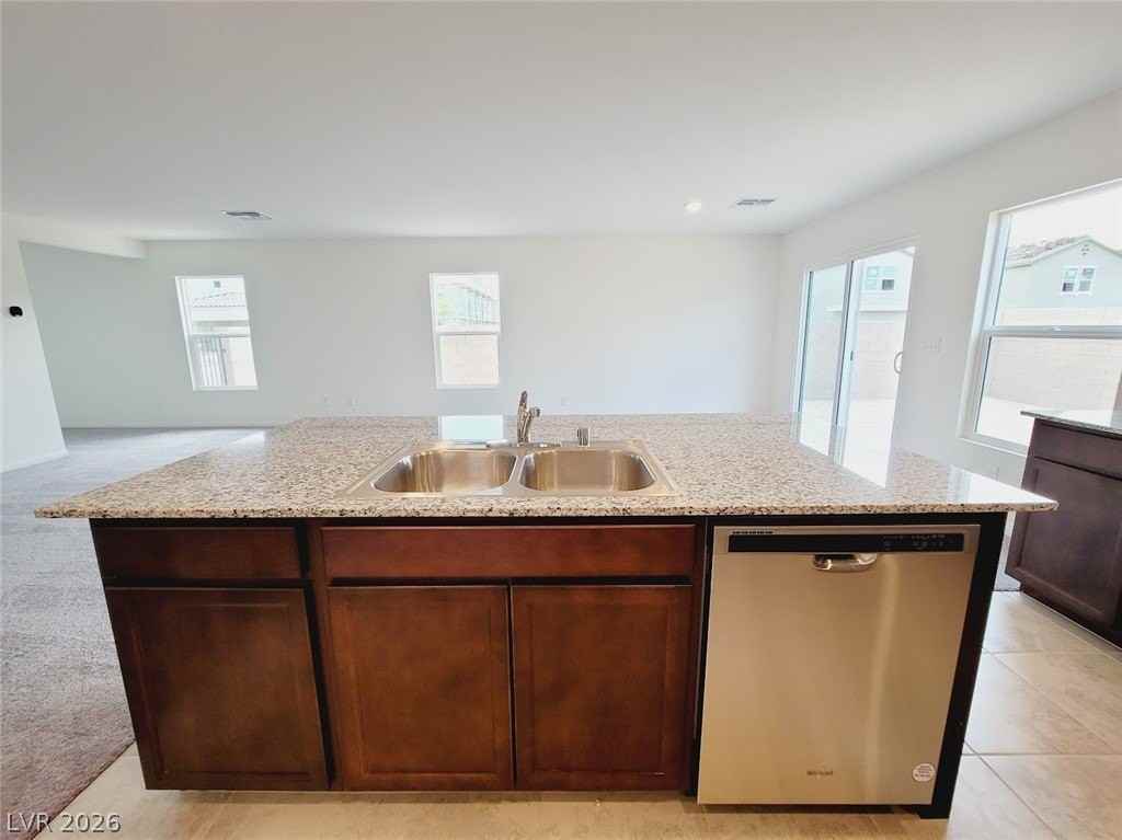 8180 Seminario Ave - Photo 7 of 28