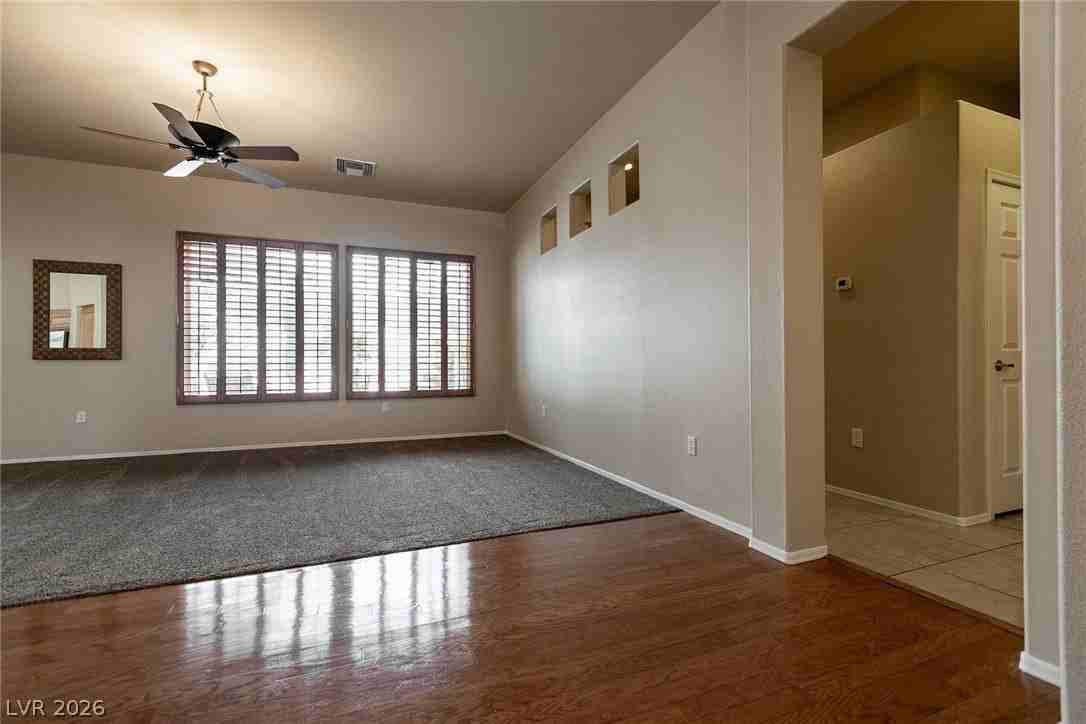 11016 Clarion Ln - Photo 7 of 48