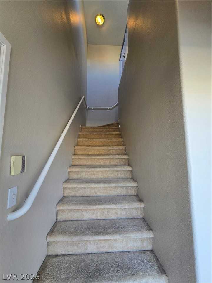 5855 Valley Dr #2076 - Photo 4 of 28