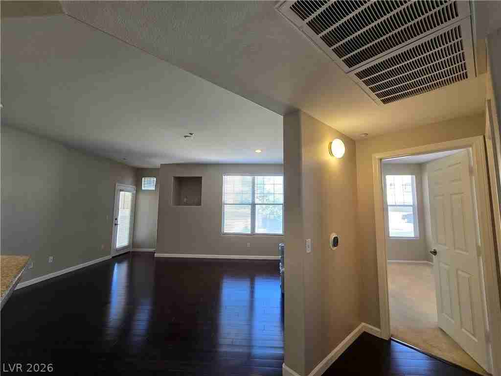 5855 Valley Dr #2076 - Photo 6 of 28