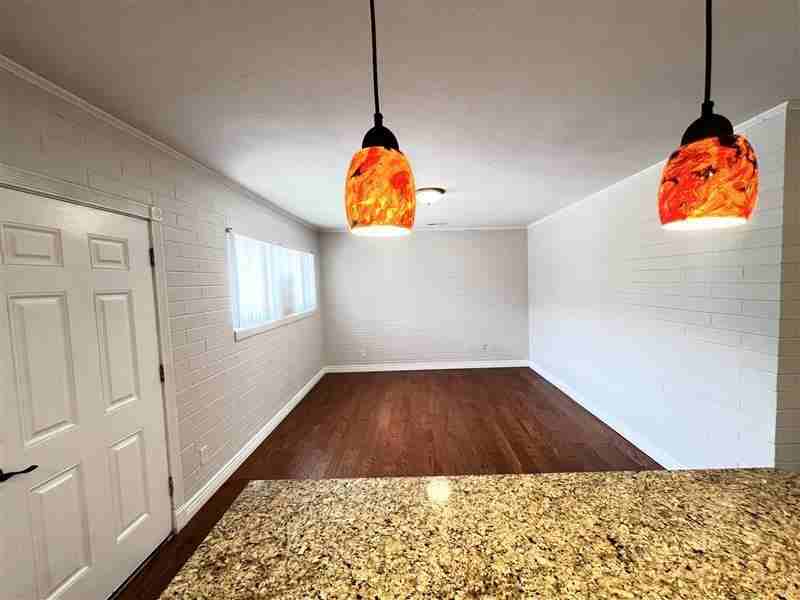 Bennett 6-plex - Photo 6 of 40