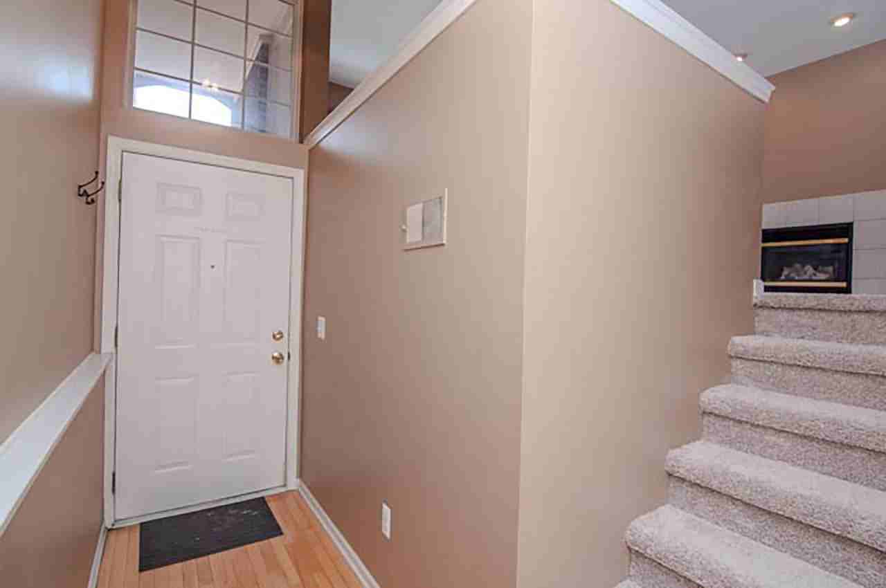 448 Cherry Orchard Rd - Photo 2 of 50