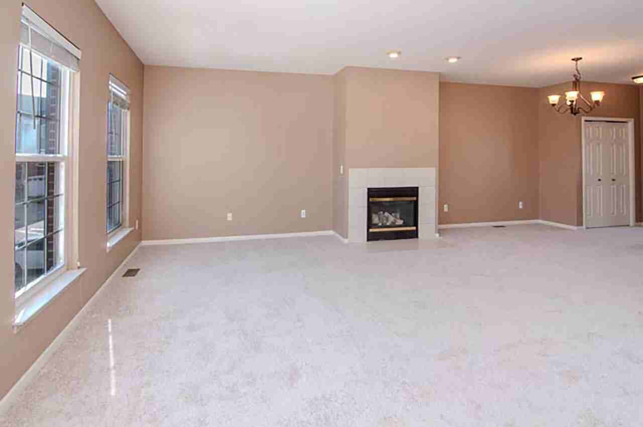 448 Cherry Orchard Rd - Photo 7 of 50