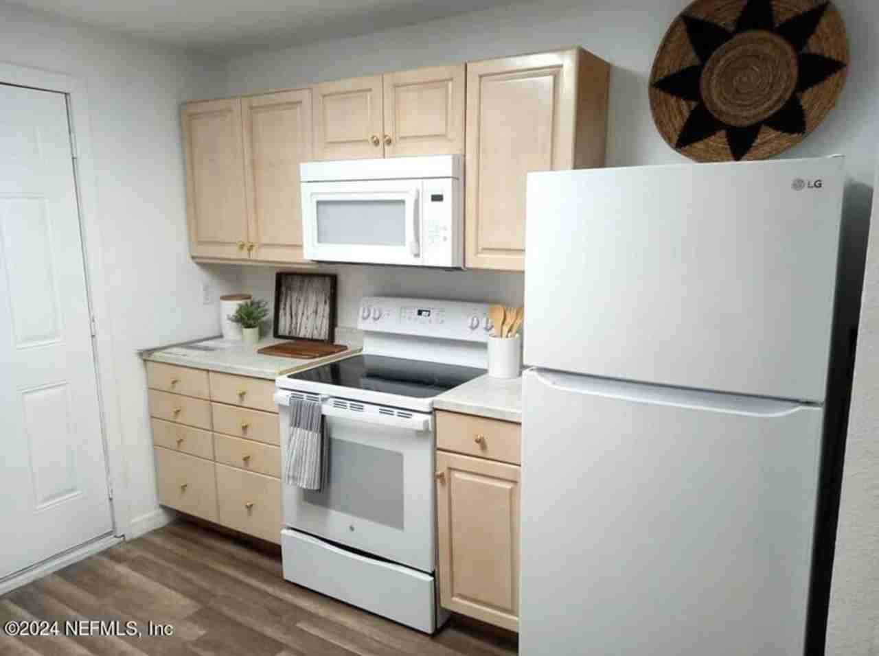 5364 Mary Budd Ave #1 - Photo 4 of 9