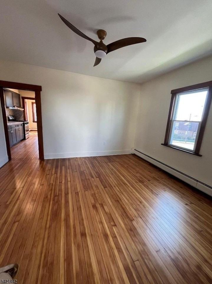 1 Laurel Pl #1 - Photo 5 of 13