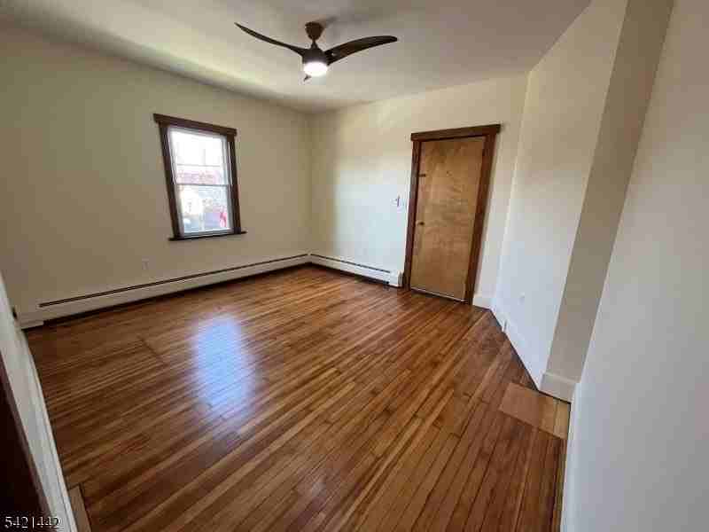 1 Laurel Pl #1 - Photo 6 of 13