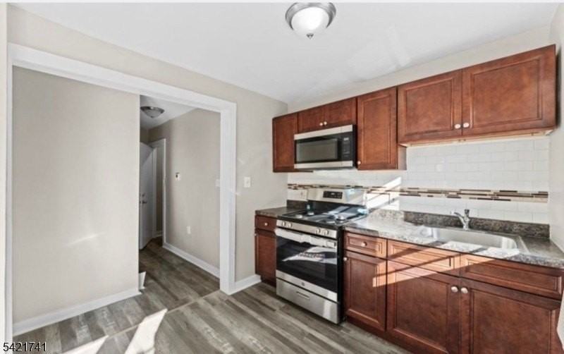 171 Milford Ave #2 - Photo 7 of 16