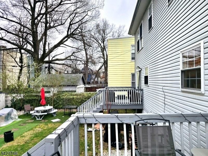 166 N 16th St - Photo 3 of 28