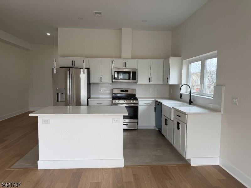 12 Nelson Pl - Photo 3 of 13