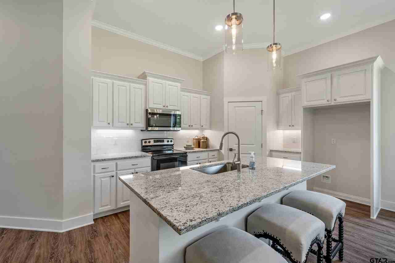 15055 High Country Acres Ln - Photo 4 of 29