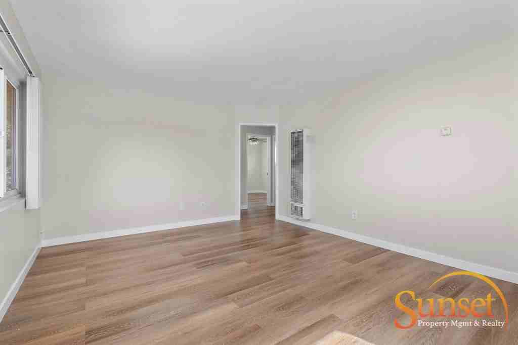 3-04. 1519-1521 Missouri Street - Photo 2 of 17