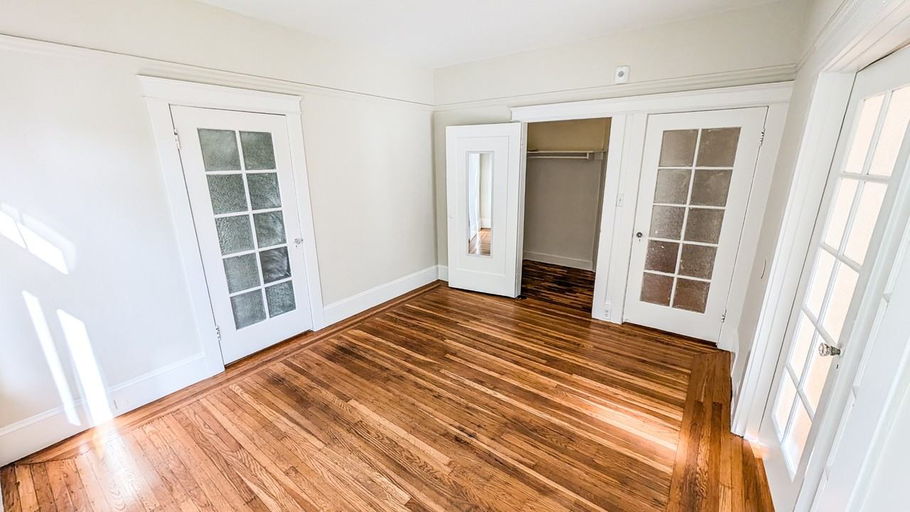 405 24th Avenue - Photo 6 of 12