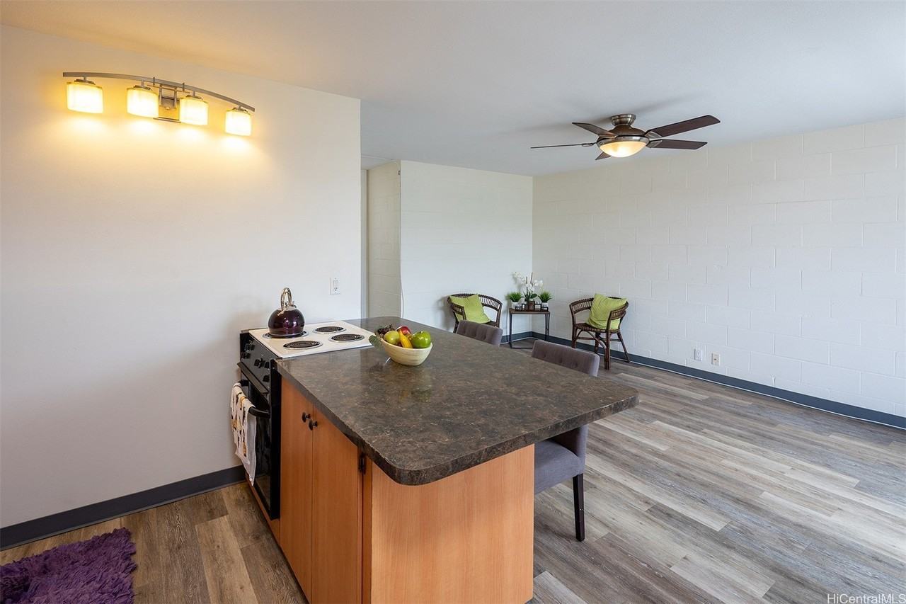 855 Olokele Ave Apt 401 - Photo 5 of 15