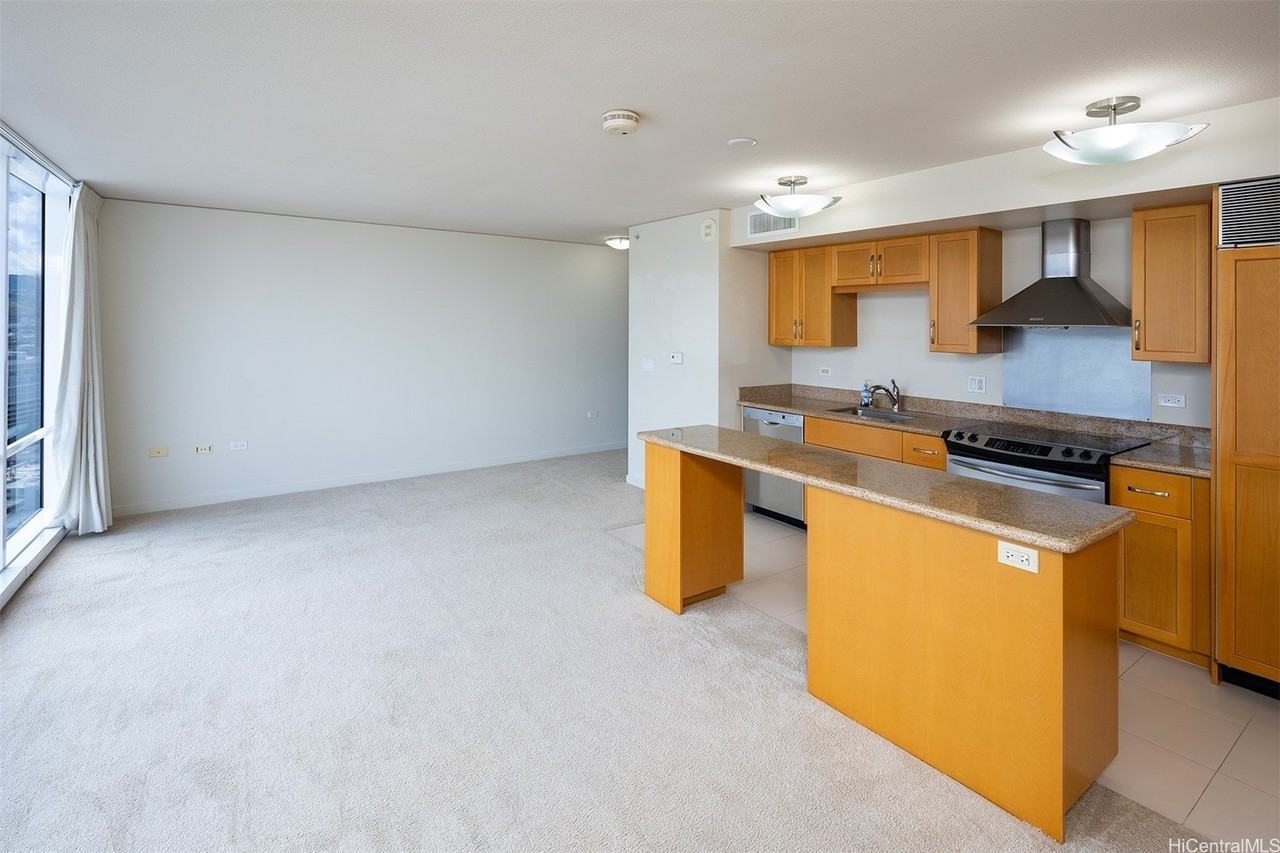 1296 Kapiolani Blvd #2801 - Photo 4 of 17