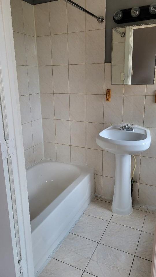 2817 N Broad St - Photo 7 of 12