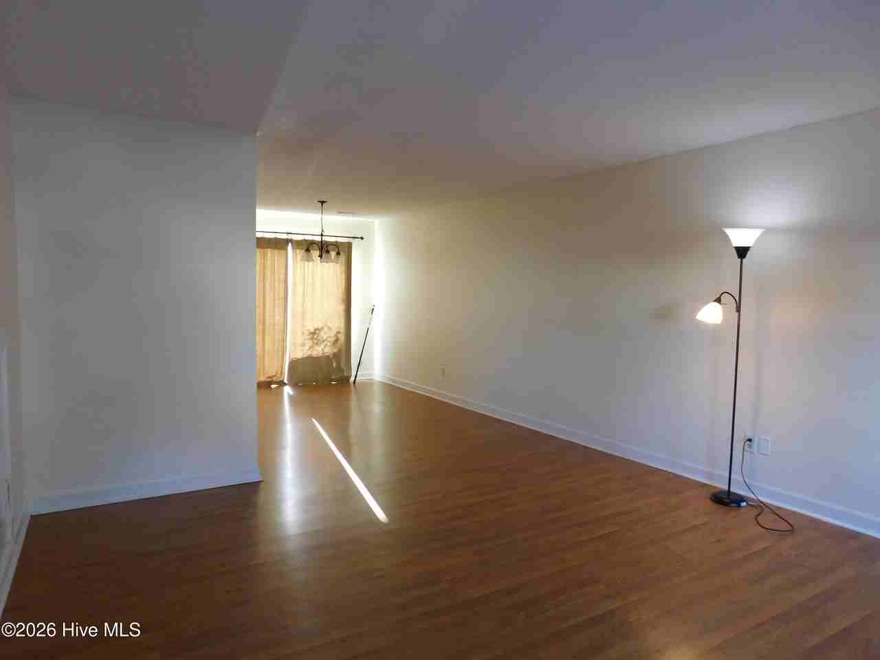 1104 Karen Dr Apt B2 - Photo 3 of 21