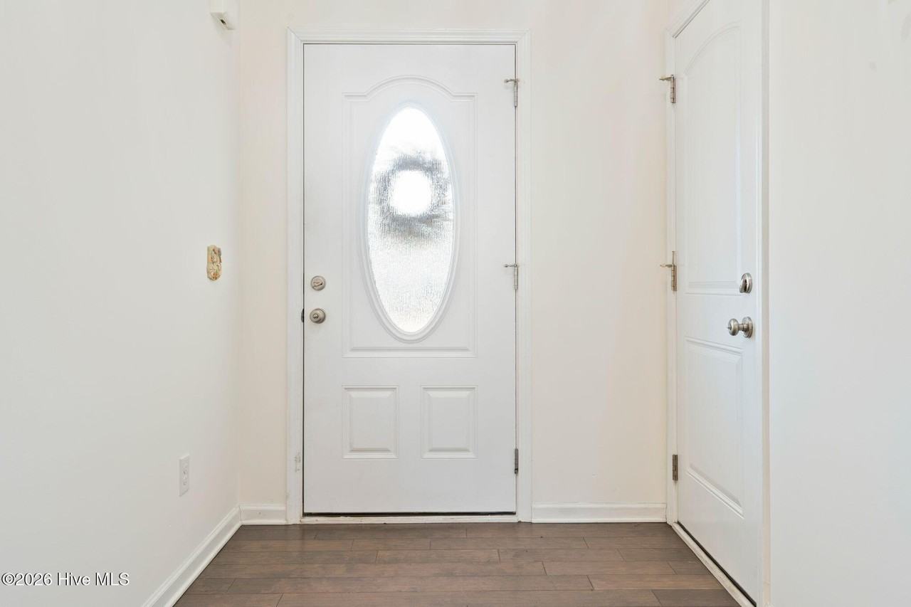 4238 Cherry Laurel Dr Se - Photo 5 of 36