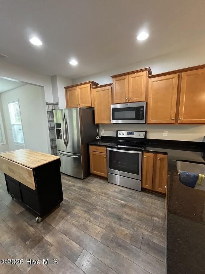 310 Bulkhead Bnd - Photo 5 of 21