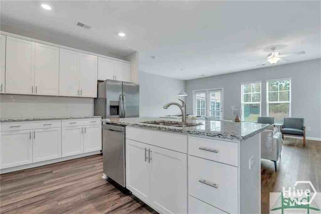 116 Ainsdale Dr - Photo 6 of 50