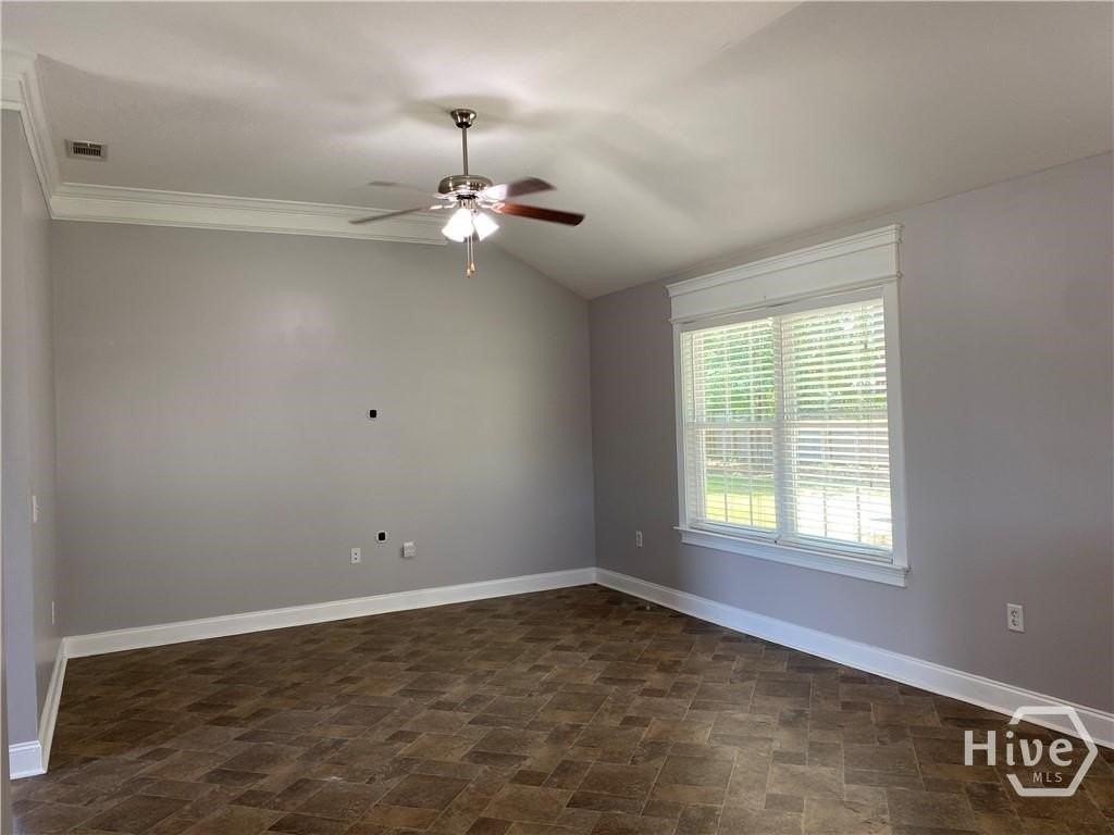 253 Hendrix St Ne - Photo 4 of 23