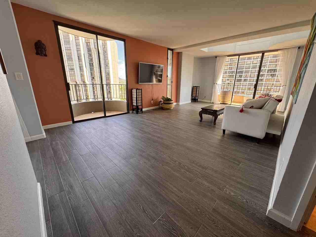 311 Ohua Ave #PH4 - Photo 3 of 46