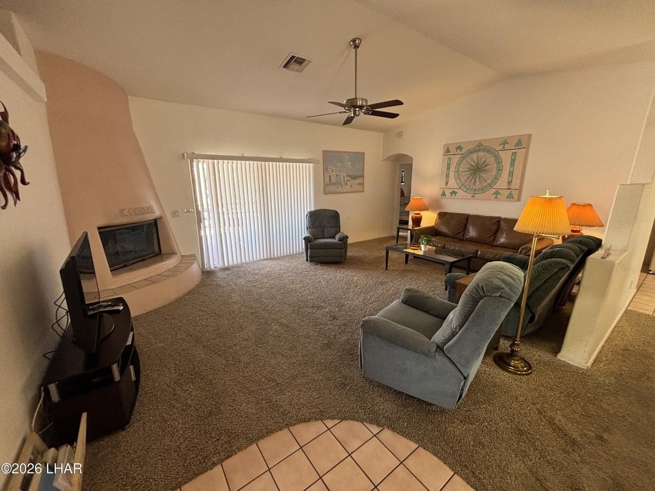 1829 Beavertail Dr - Photo 5 of 37