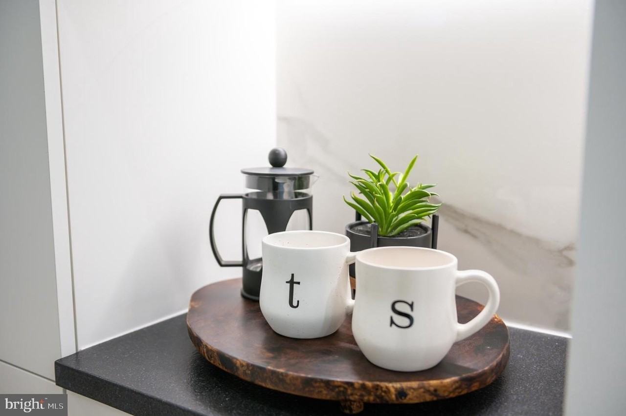 1316 8th St Nw - Photo 4 of 44