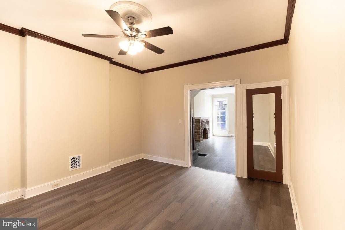 2646 Edmondson Ave - Photo 7 of 24