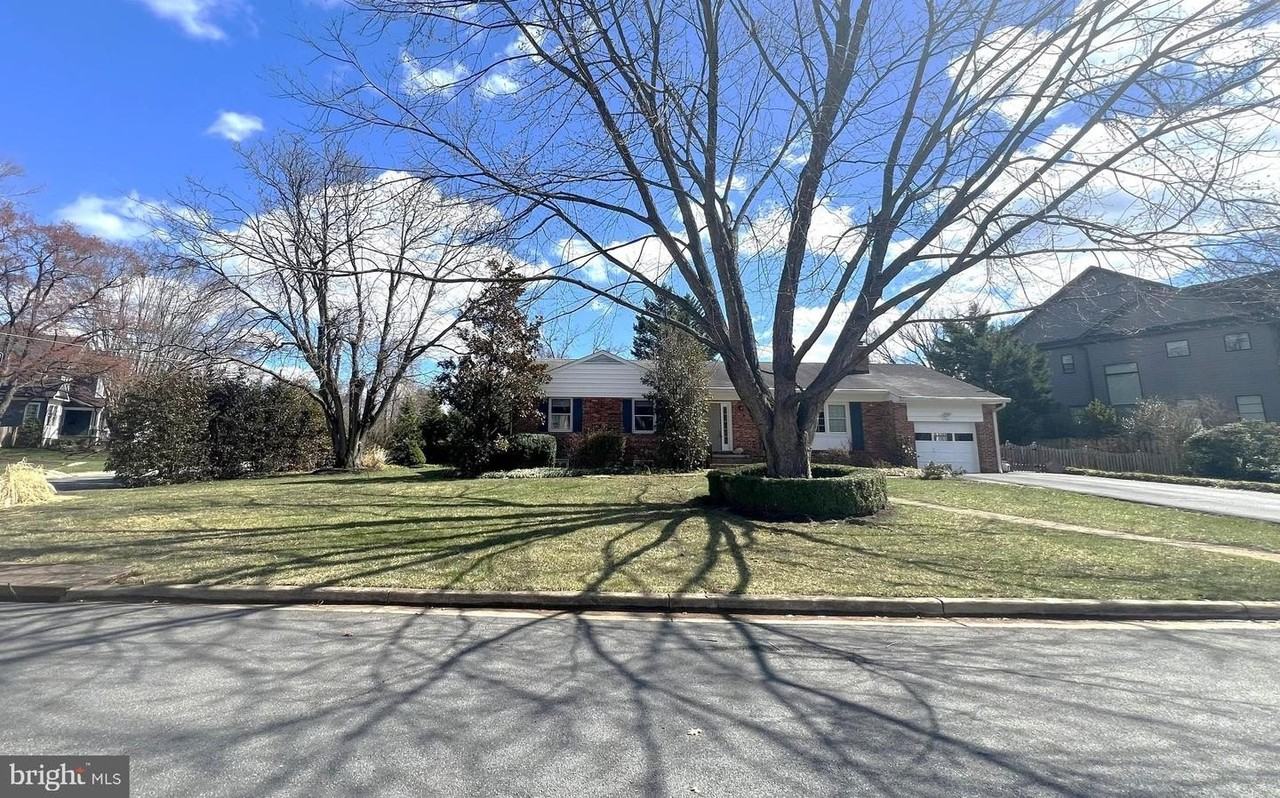 1201 Allendale Rd - Photo 2 of 50