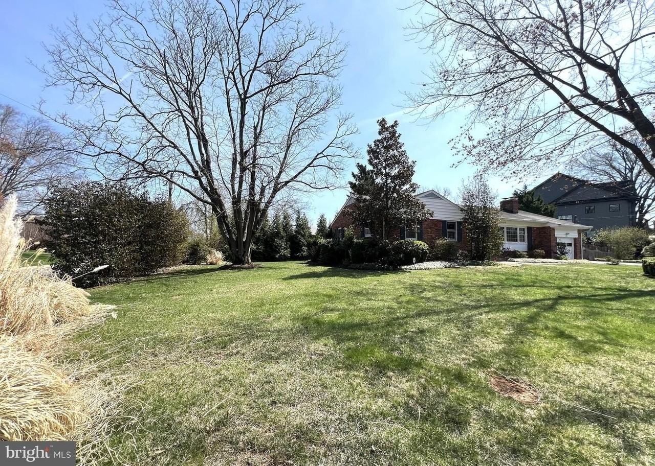 1201 Allendale Rd - Photo 6 of 50