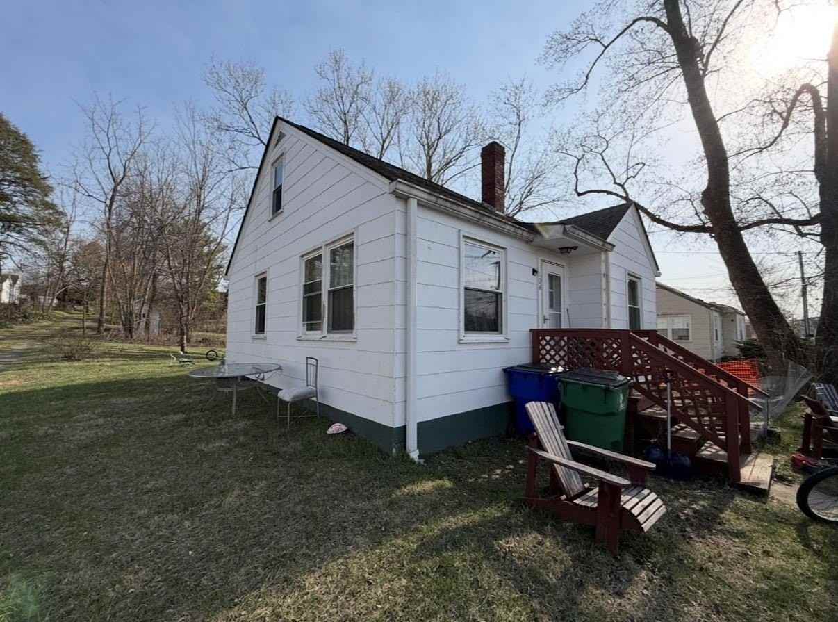 104 Mcdonald St - Photo 2 of 20