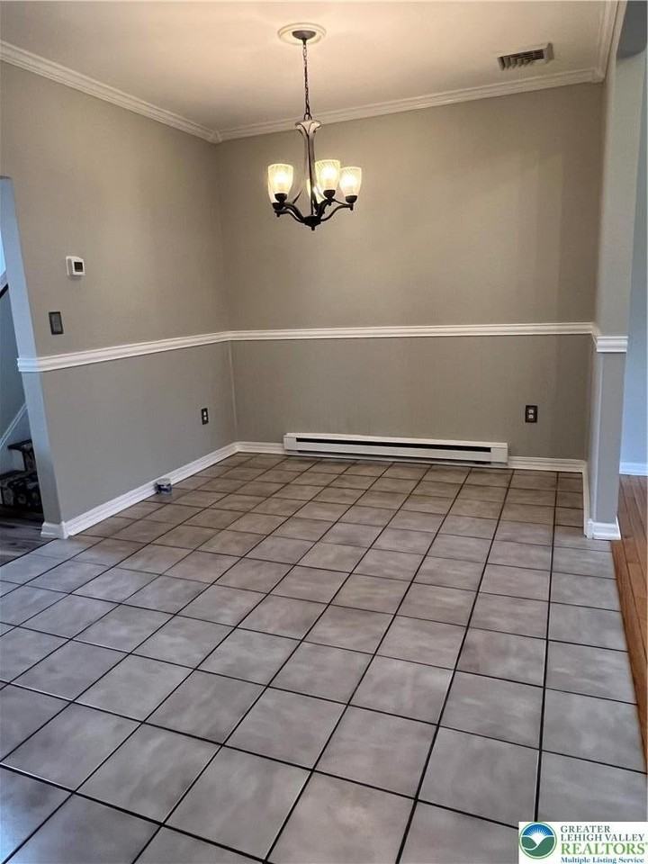 760 Lloyd St - Photo 6 of 24