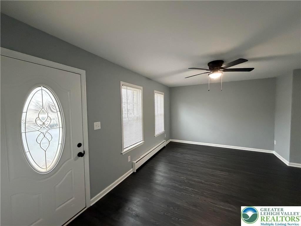 815 Fernhill Ln - Photo 2 of 14