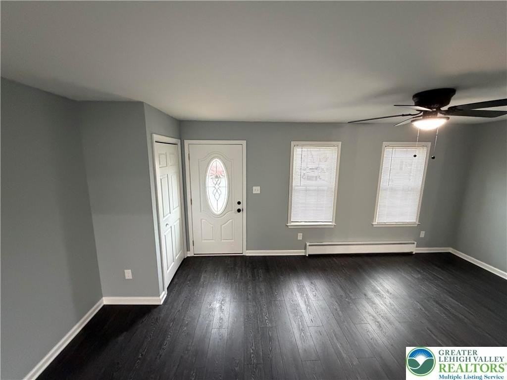 815 Fernhill Ln - Photo 3 of 14