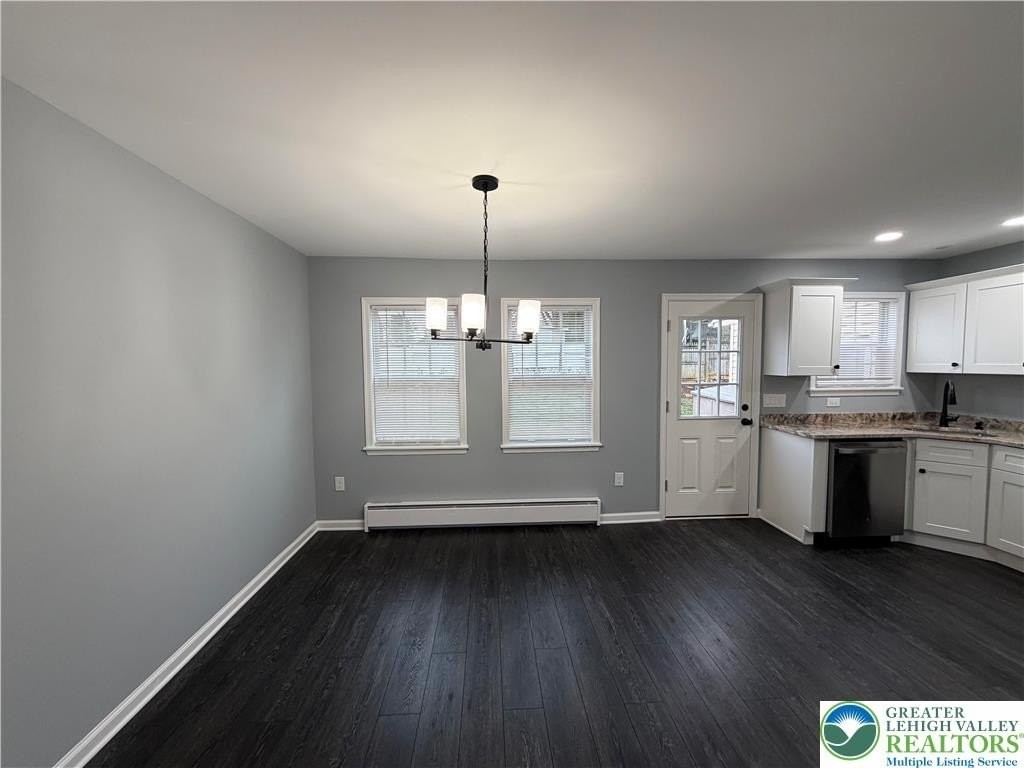 815 Fernhill Ln - Photo 6 of 14