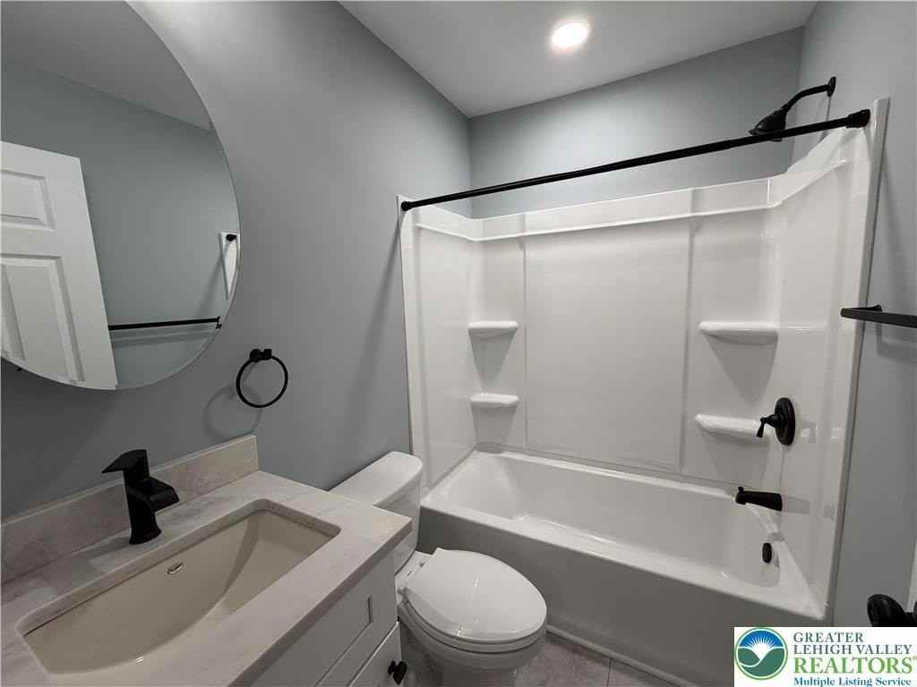 815 Fernhill Ln - Photo 7 of 14