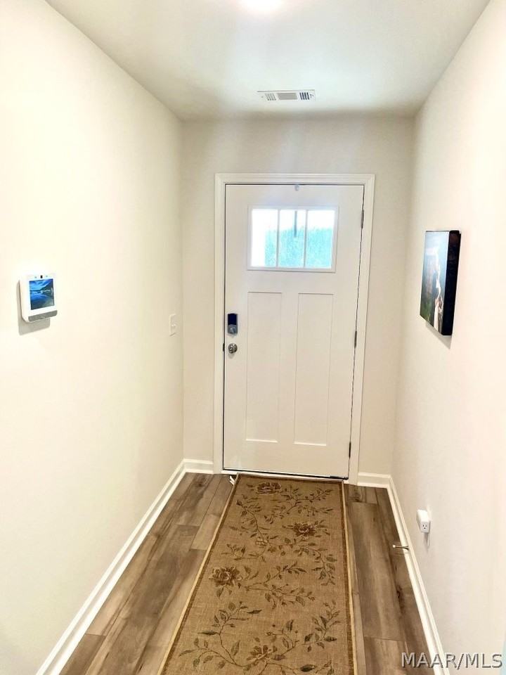 84 Kohn Dr - Photo 4 of 35