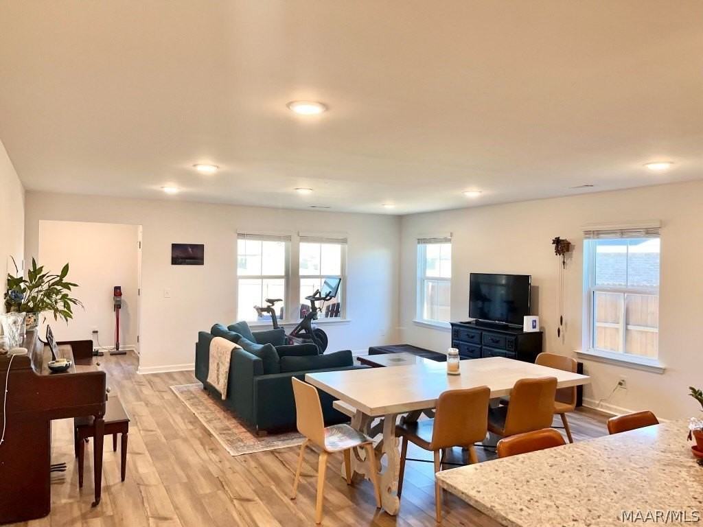 84 Kohn Dr - Photo 6 of 35