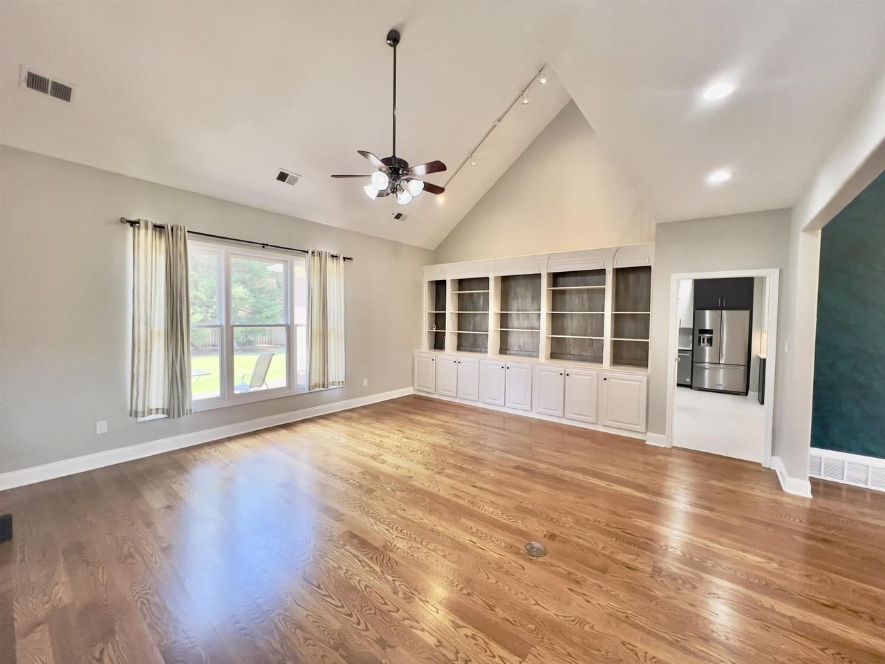 1155 River Oak View Cv - Photo 3 of 29